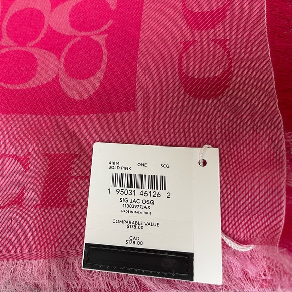 $129 Coach Signature Jacquard Oversized Square Scarf - Picture 5 of 5